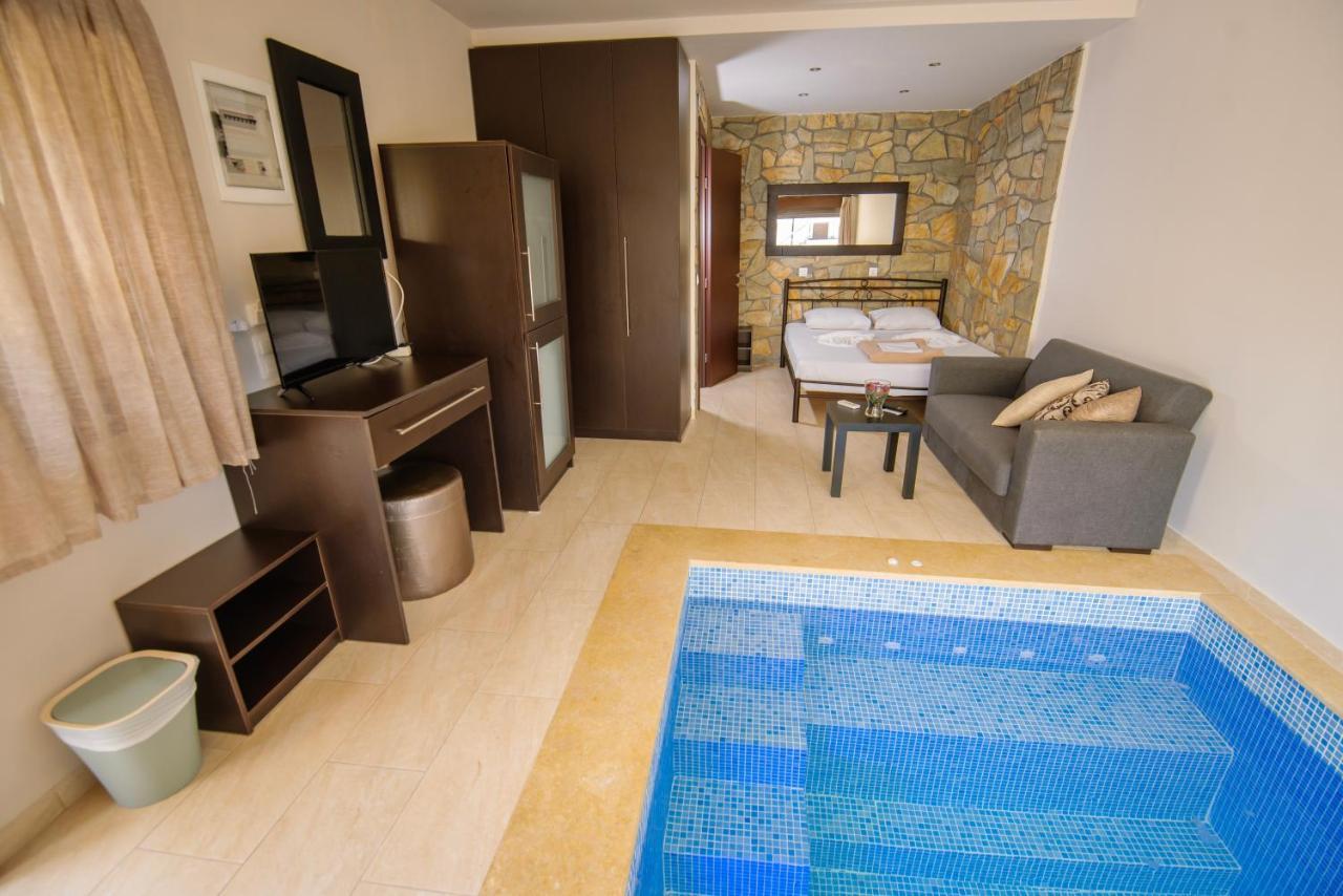 Stone Suites Пефкохорі Екстер'єр фото